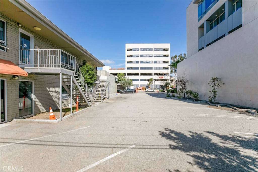 Glendale, CA 91205,416 418 E Colorado ST