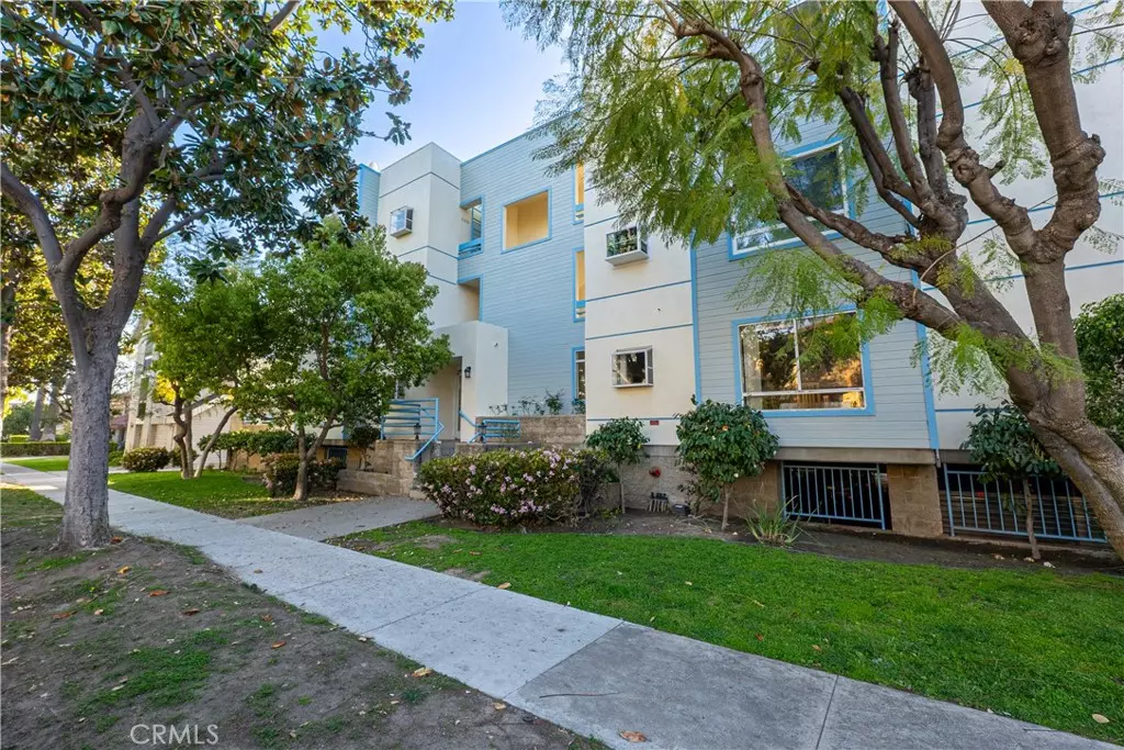 Glendale, CA 91206,345 N Kenwood ST #104