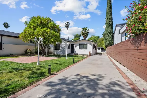 Sherman Oaks, CA 91403,5025 Noble AVE