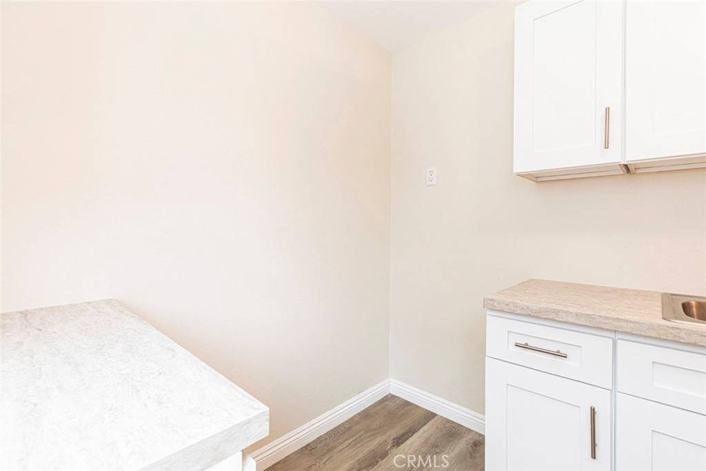 North Hollywood, CA 91606,6250 Vineland AVE #3