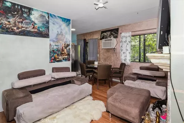 Sun Valley, CA 91352,8641 Glenoaks BLVD #216