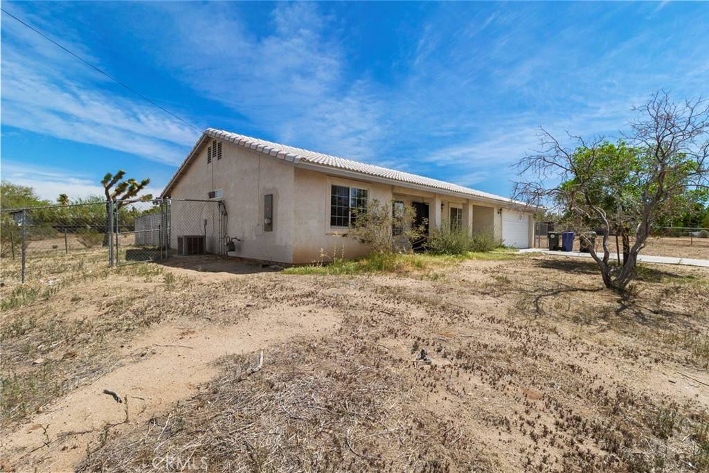 Victorville, CA 92395,12433 Senecio Avenue