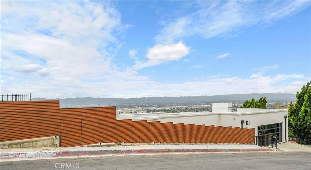 Sun Valley, CA 91352,10050 Olivia Ter