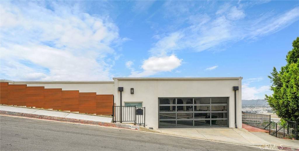 Sun Valley, CA 91352,10050 Olivia Ter