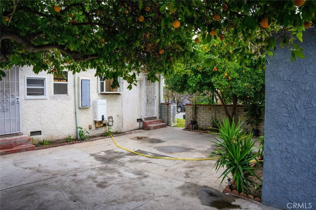 North Hollywood, CA 91605,7701 Camellia AVE