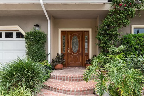 Tujunga, CA 91042,9733 Hillhaven AVE
