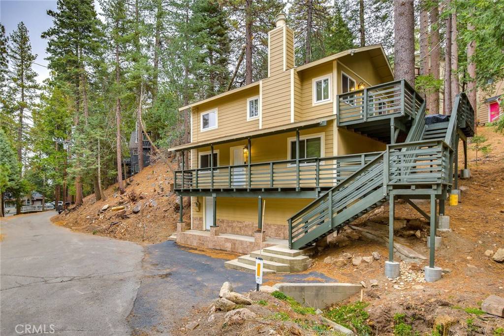 26131 Lake Forest DR, Twin Peaks, CA 92391