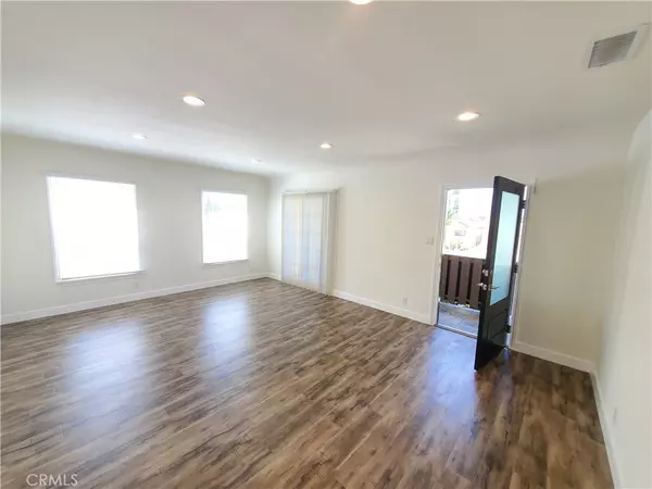 Glendale, CA 91201,1741 Glenwood RD