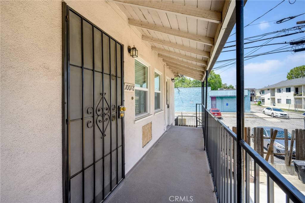 Burbank, CA 91506,1009 W Angeleno AVE #202