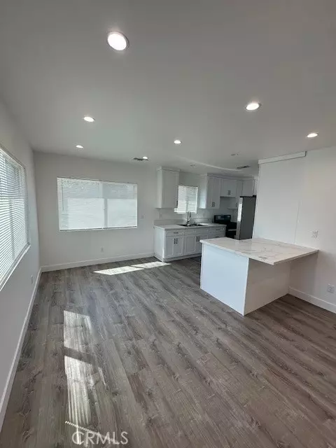 North Hollywood, CA 91605,8253 Morse AVE
