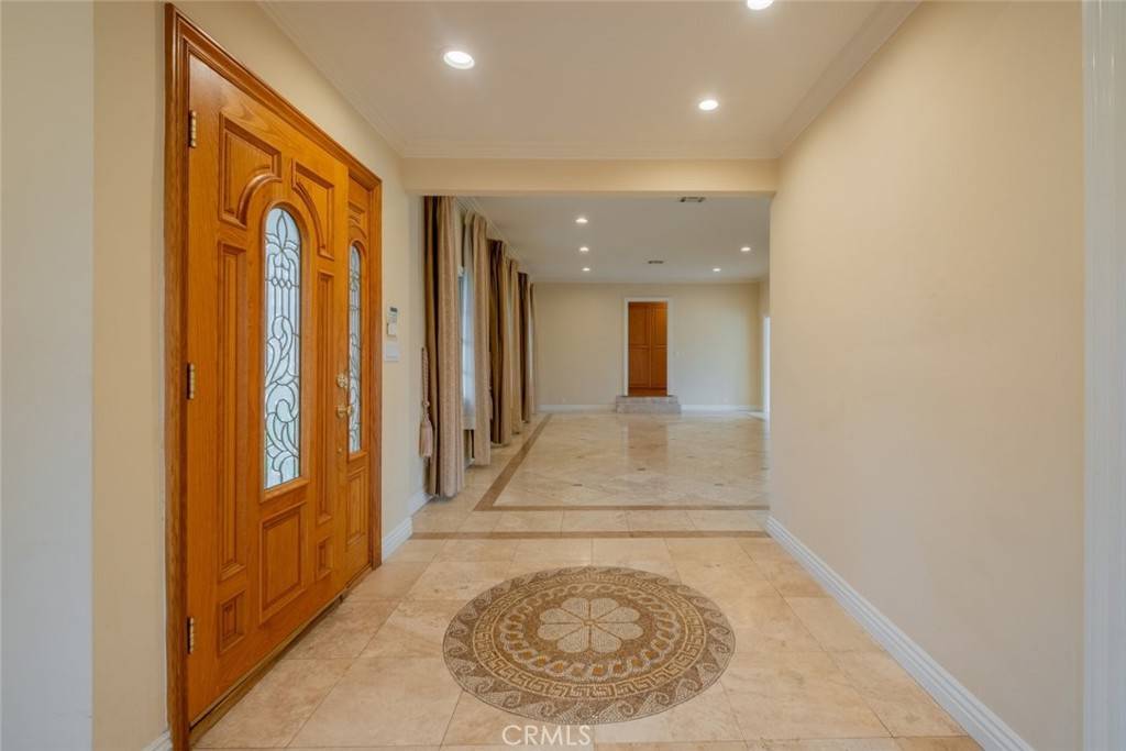 Glendale, CA 91207,1233 Imperial DR