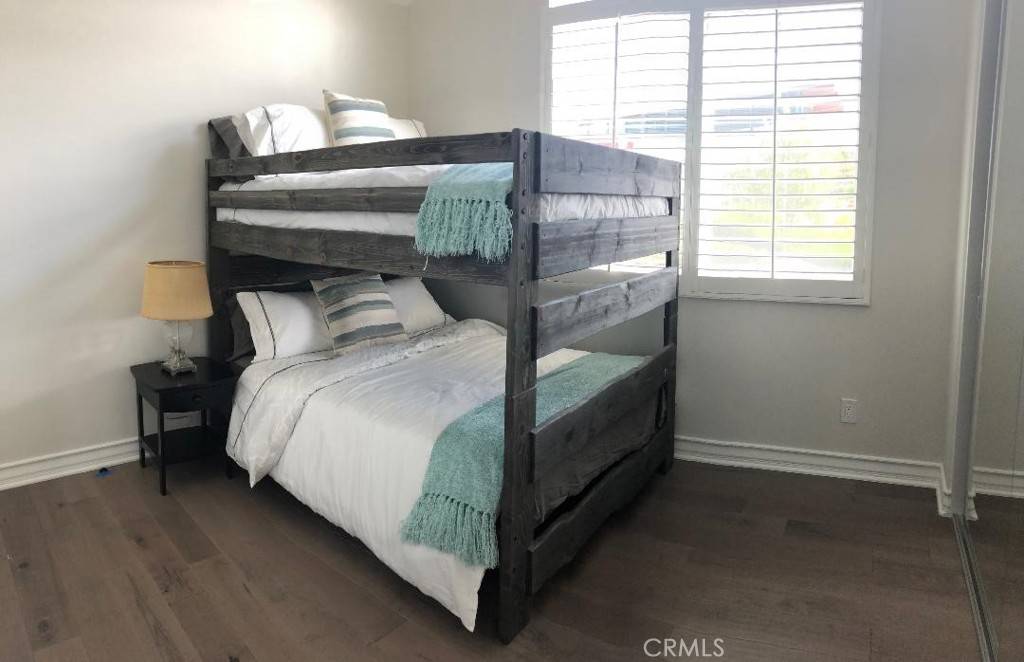 Corona Del Mar, CA 92625,3401 5th AVE
