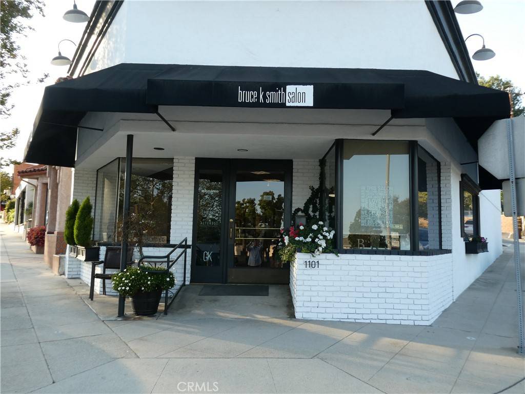 La Canada Flintridge, CA 91011,1101 Foothill BLVD