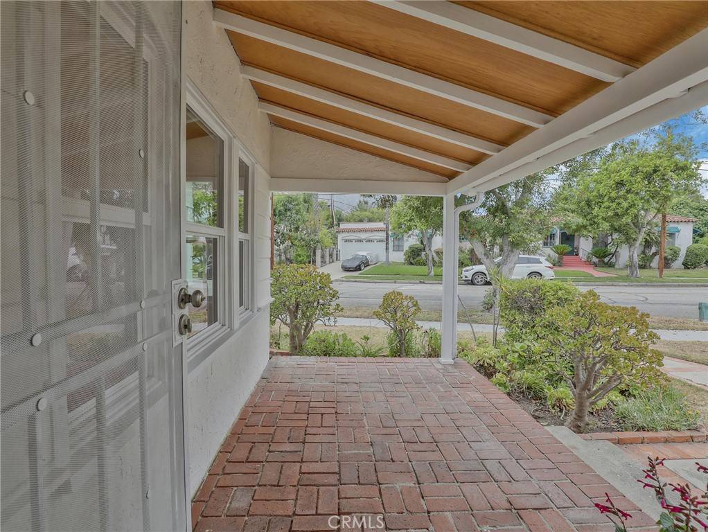 Glendale, CA 91207,1017 Cordova AVE