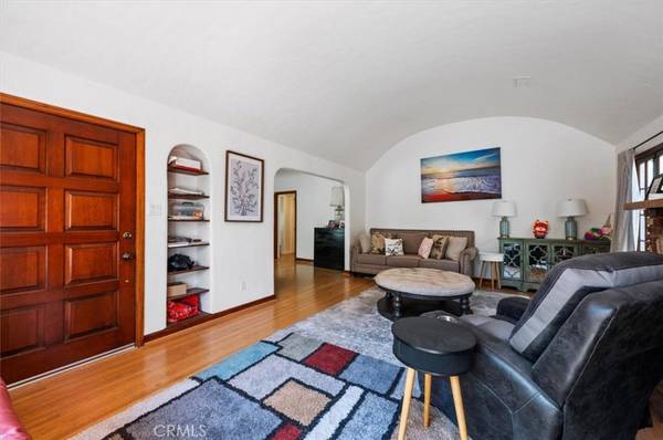 Alhambra, CA 91803,1841 S 6th ST