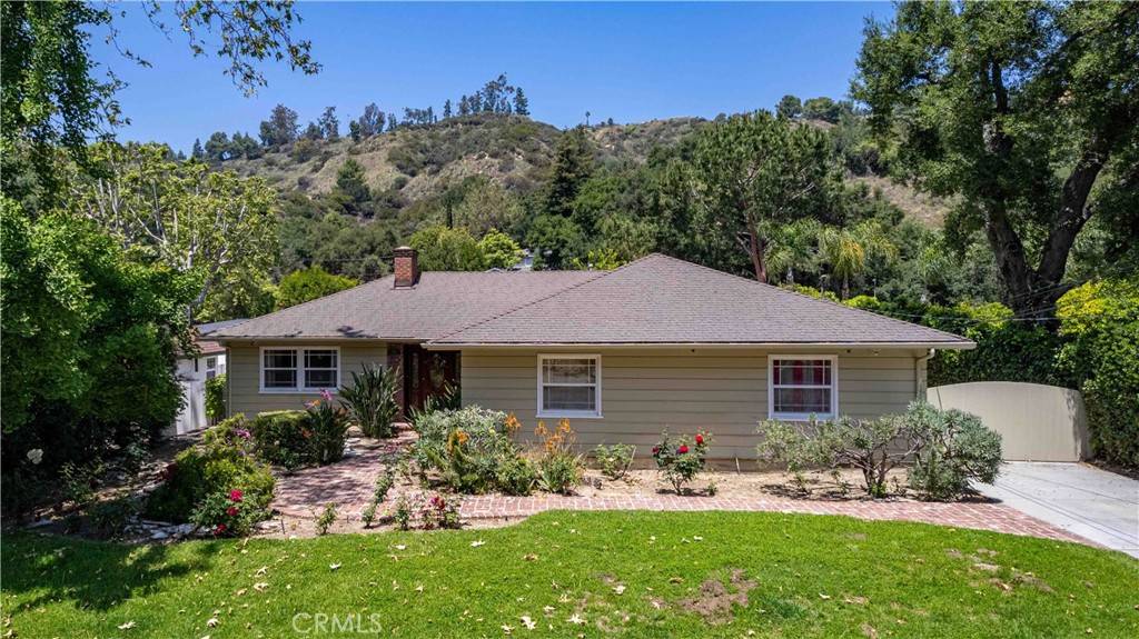 Glendale, CA 91206,2741 E Glenoaks BLVD