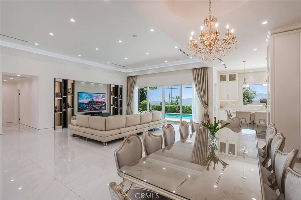 Glendale, CA 91202,410 Audraine DR