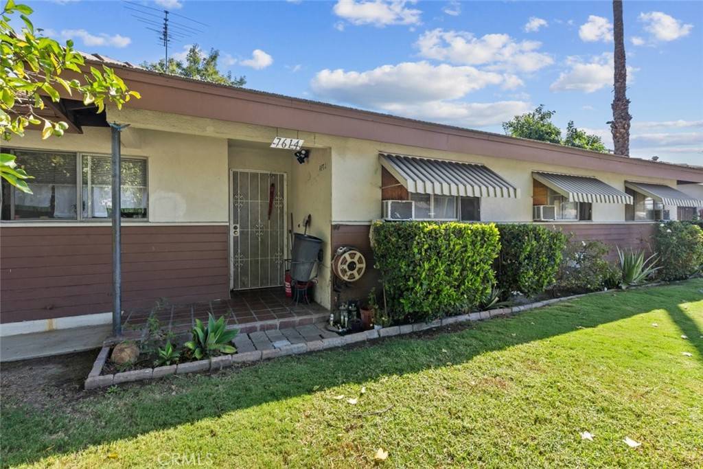 Winnetka, CA 91306,7614 Mason AVE