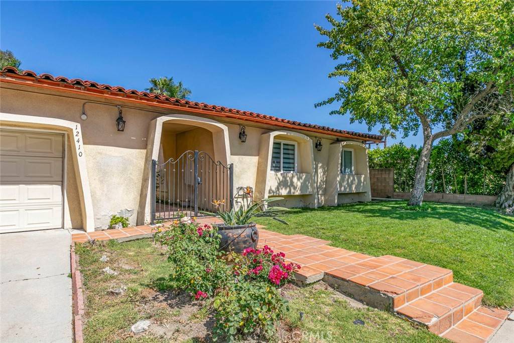 Granada Hills, CA 91344,12410 Mclennan AVE