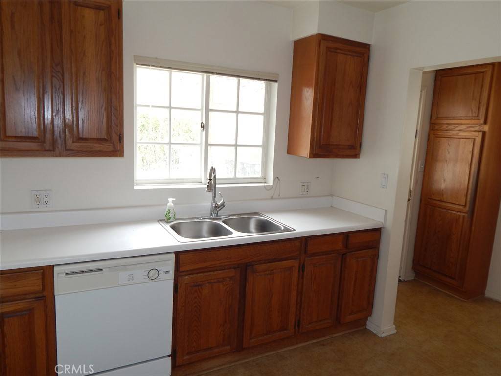 Glendale, CA 91208,1829 Los Encinos AVE