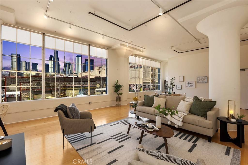 420 S San Pedro ST #211, Los Angeles, CA 90013