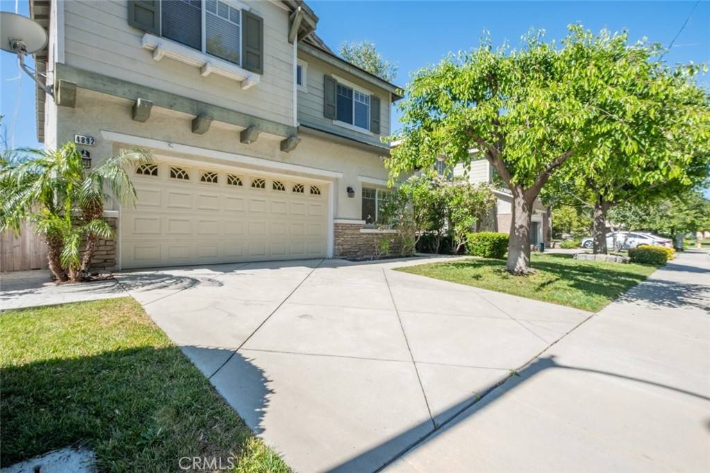 Simi Valley, CA 93063,4892 Borders ST