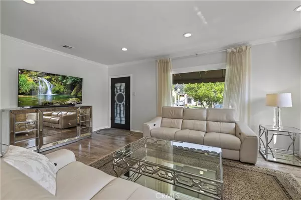 Glendale, CA 91206,645 Glenmore BLVD