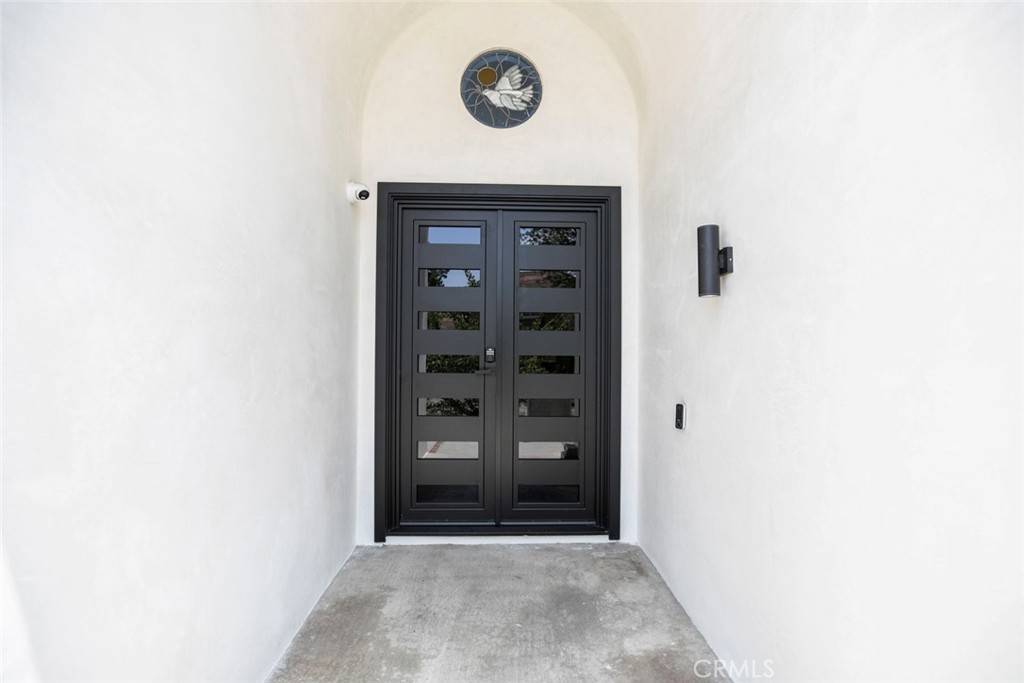 Glendale, CA 91206,3125 Emerald Isle DR
