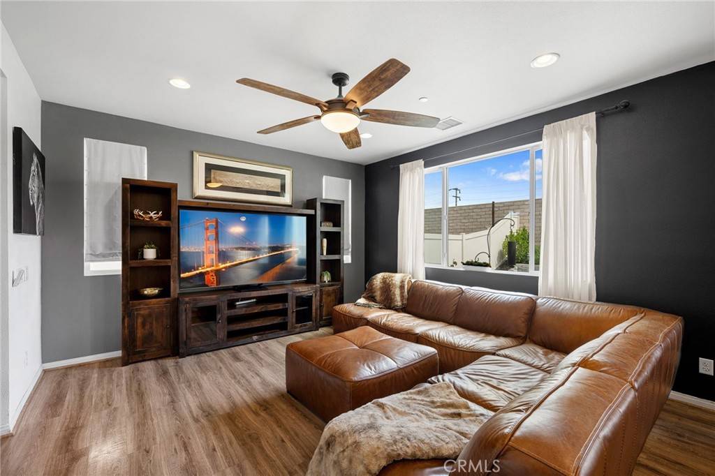 Canyon Country, CA 91351,19700 Kamm CT