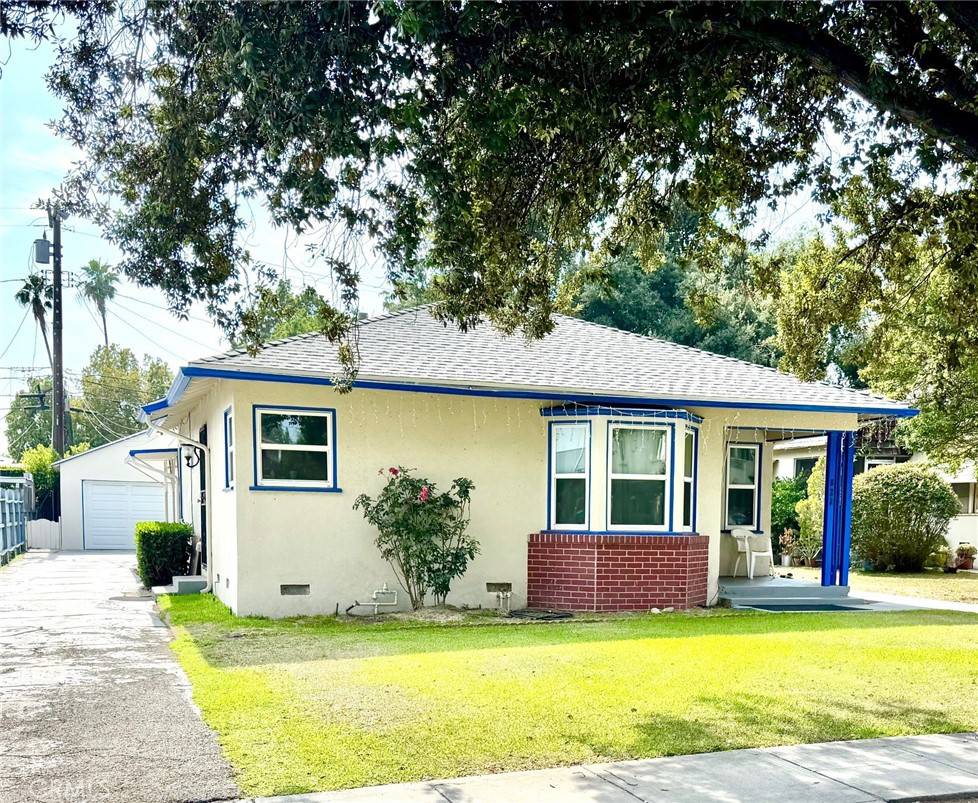 Arcadia, CA 91006,823 N Santa Anita AVE N