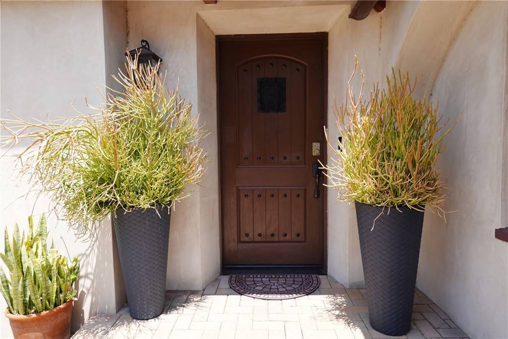 Glendale, CA 91201,430 Sonora AVE