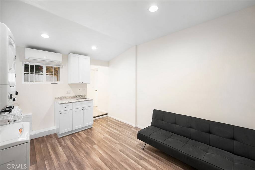 Sierra Madre, CA 91024,53 1/2 N Baldwin AVE