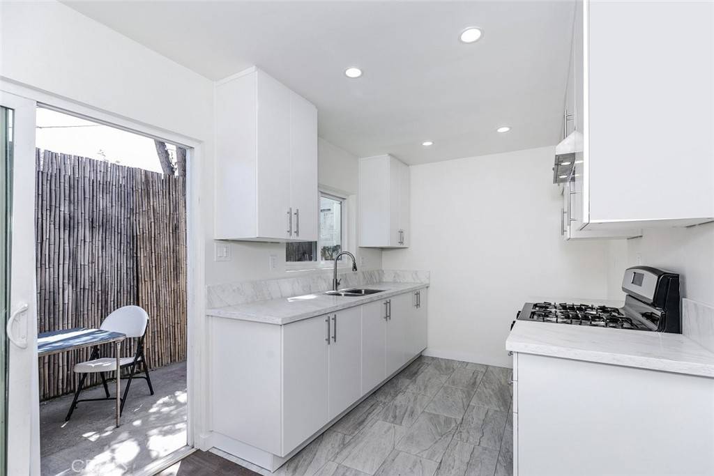 11304 Tiara ST #3, North Hollywood, CA 91601