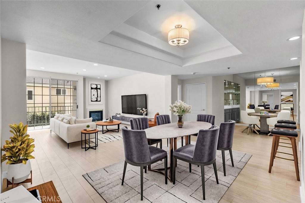 4348 Mammoth AVE #102, Sherman Oaks, CA 91423