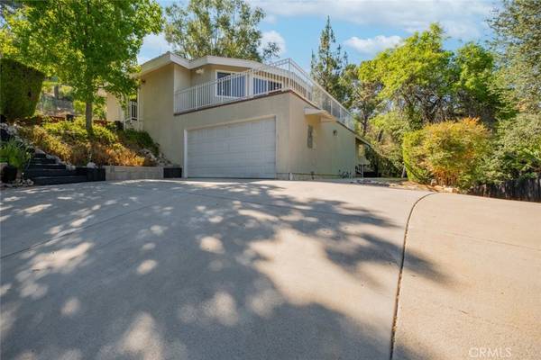9530 Wheatland AVE, Shadow Hills, CA 91040