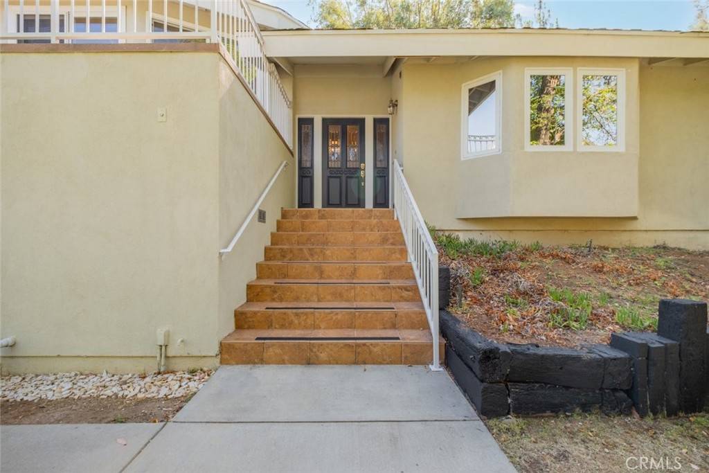 Shadow Hills, CA 91040,9530 Wheatland AVE