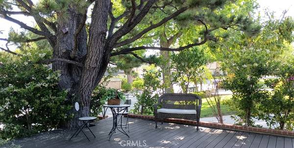 La Canada Flintridge, CA 91011,4956 Revlon DR