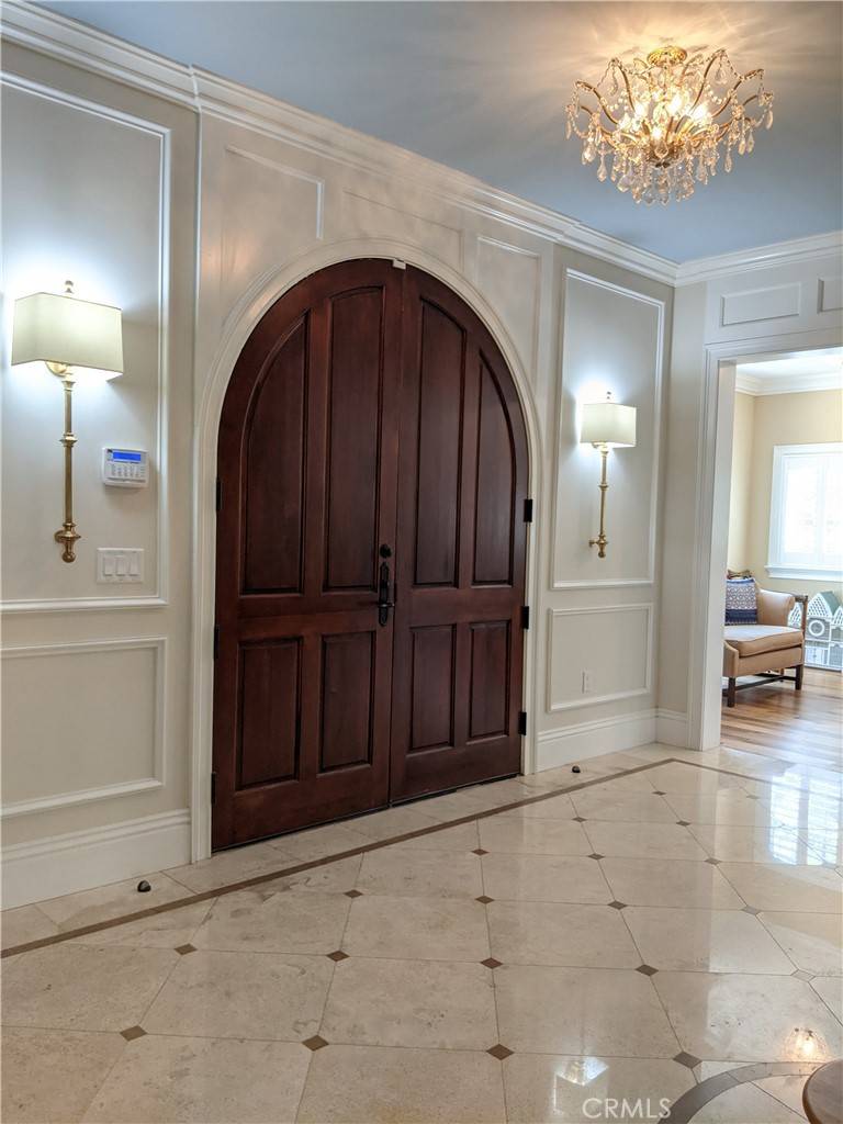 La Canada Flintridge, CA 91011,733 Craig AVE