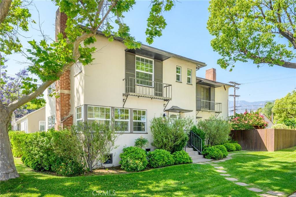 1101 Norton AVE #A, Glendale, CA 91202