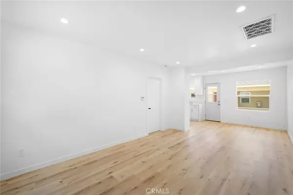 Glendale, CA 91201,1022 Spazier AVE
