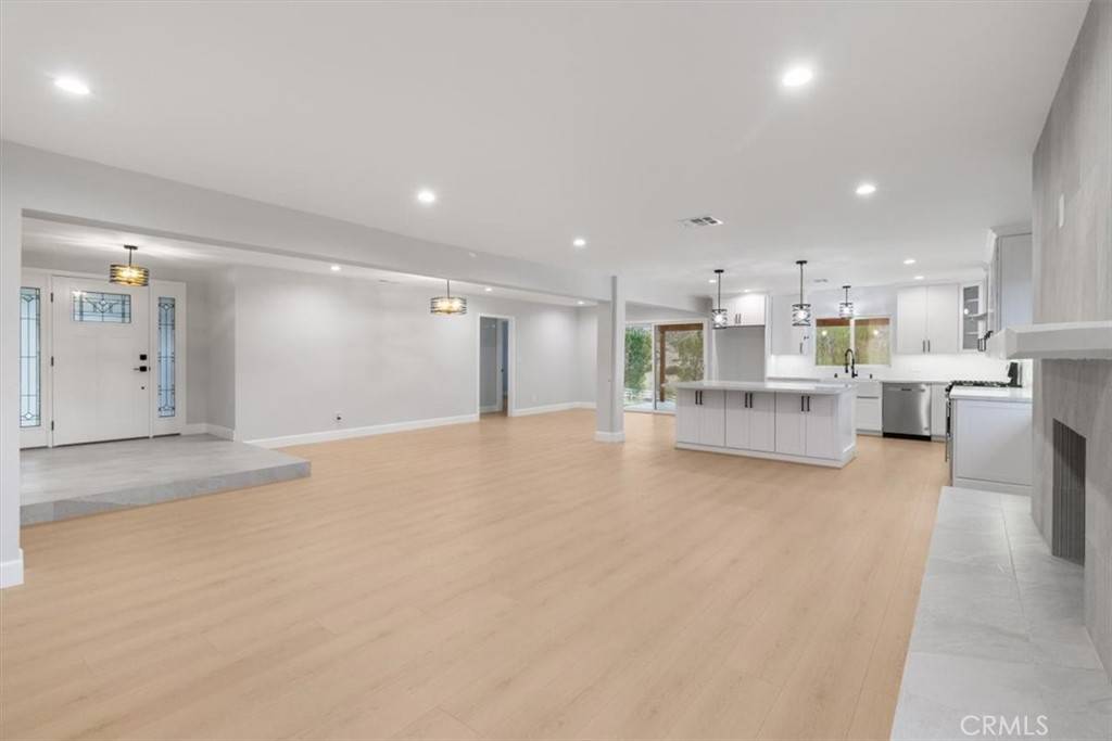 Agua Dulce, CA 91390,34217 Mabana ST