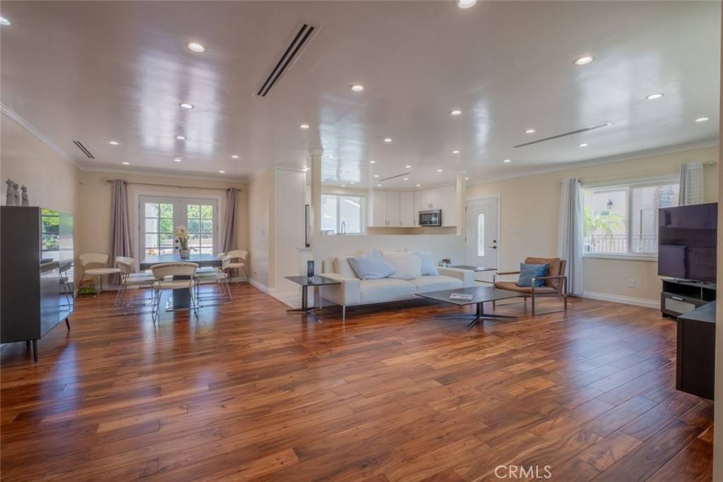 Glendale, CA 91208,1741 Wabasso WAY
