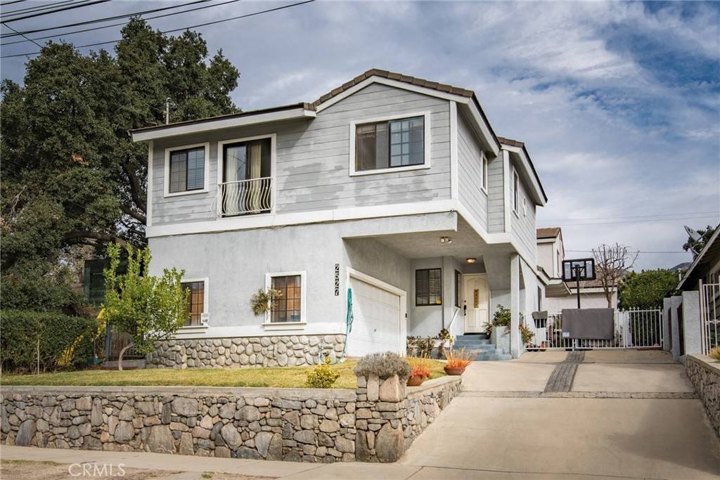 2527 Piedmont AVE, Montrose, CA 91020