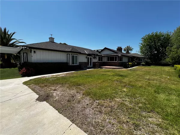 Canyon Country, CA 91387,28123 Oak Spring Canyon RD