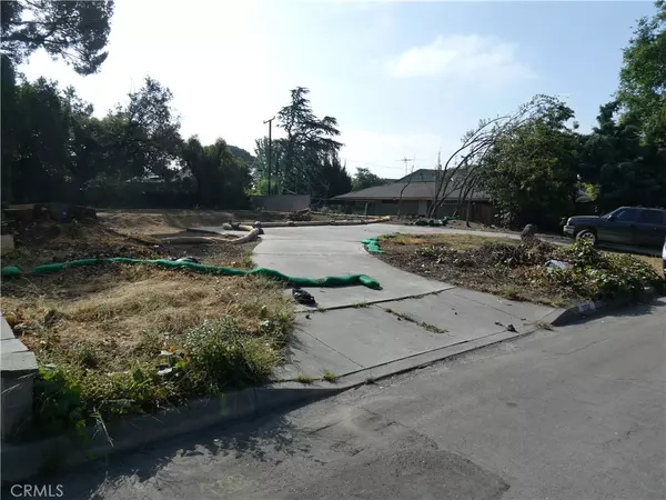 1532 Meadowbrook RD, Altadena, CA 91001