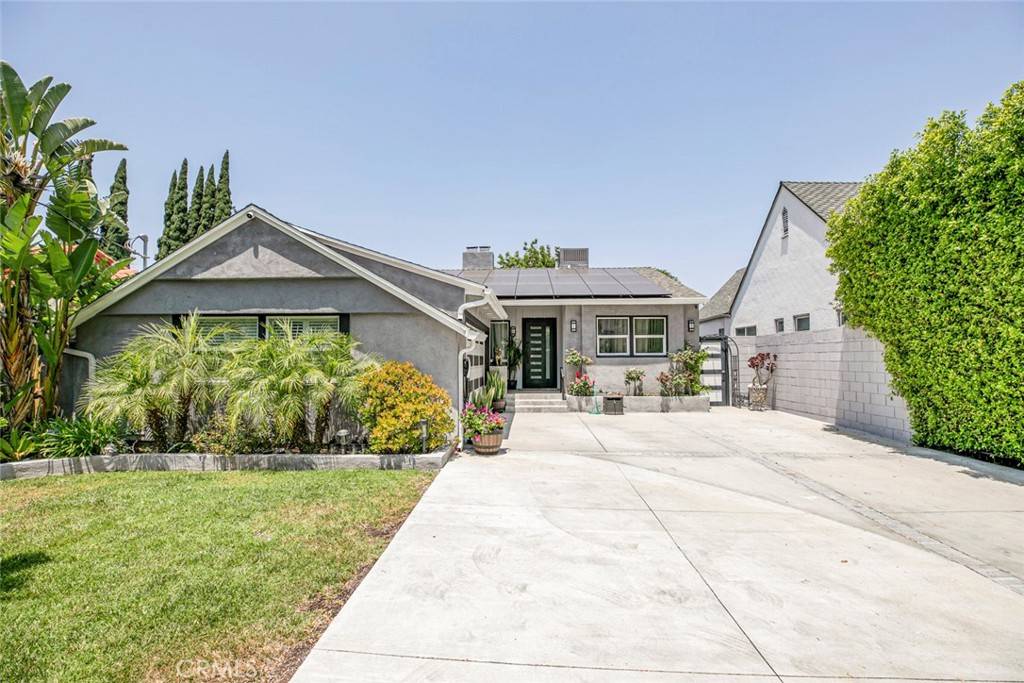 Van Nuys, CA 91406,15409 Wyandotte ST