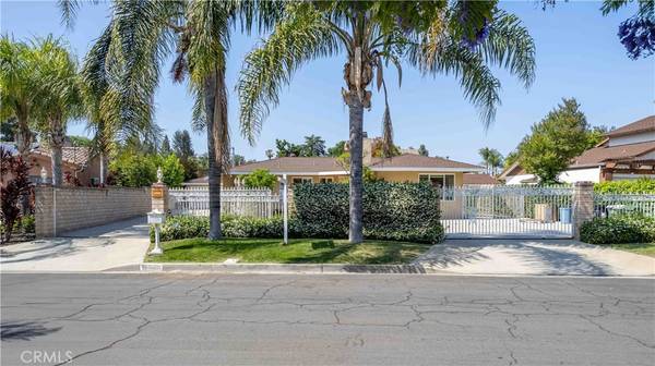 17533 Raymer ST, Sherwood Forest, CA 91325