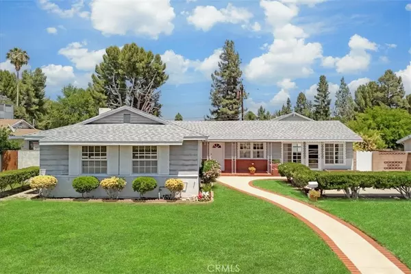 7446 Woodlake AVE, West Hills, CA 91307