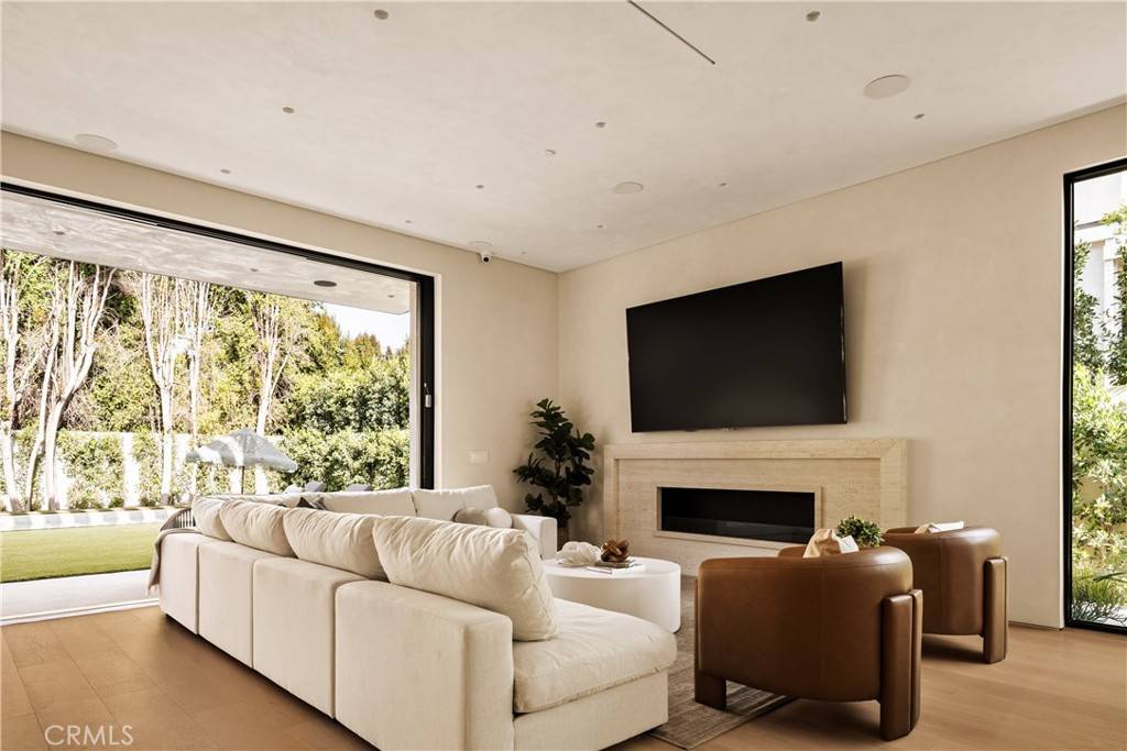 Sherman Oaks, CA 91403,4724 Lemona AVE