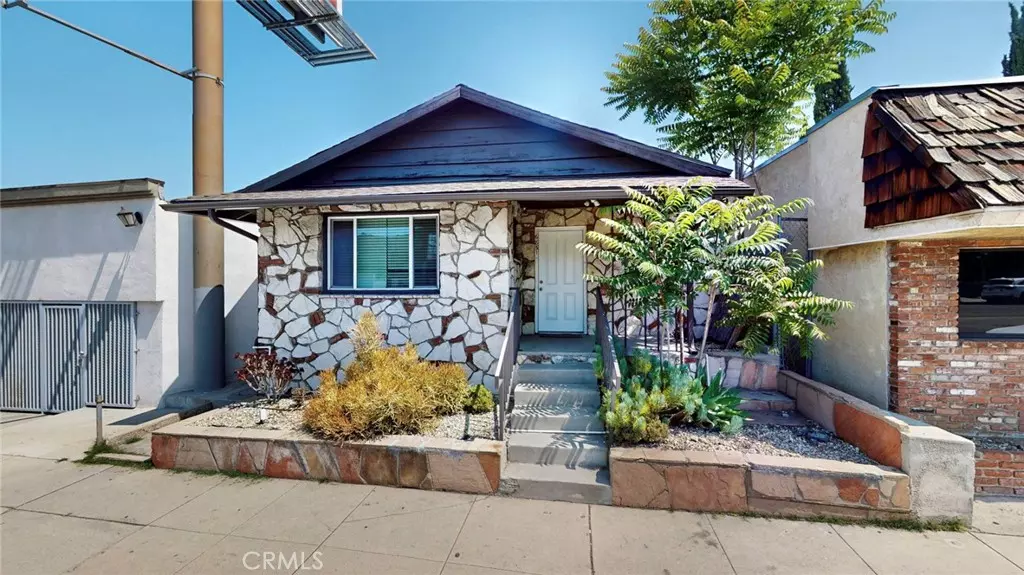6851 Foothill BLVD, Tujunga, CA 91042